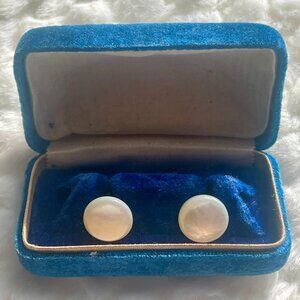 Vintage Collar Stud Mother of Pearl Cleric Buttons